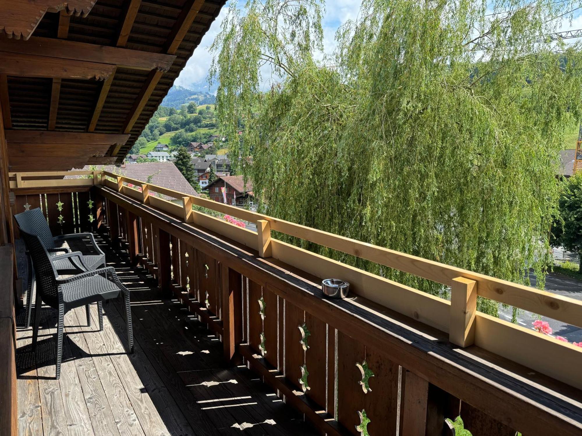 Appartement Und Berge Loft Faulensee